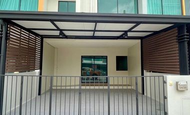 Продажа 4 спальни таунхаус в Bang Bo, Самутпракан