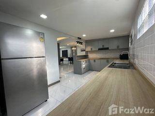 For rent 4 bedrooms villa in Bang Lamung, Chonburi