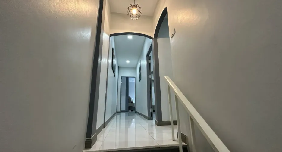 For rent 4 bedrooms villa in Bang Lamung, Chonburi