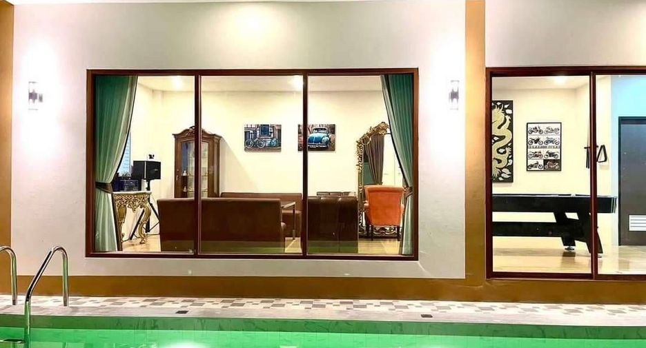 For sale 6 ベッドルーム villa in Bang Lamung, Chonburi