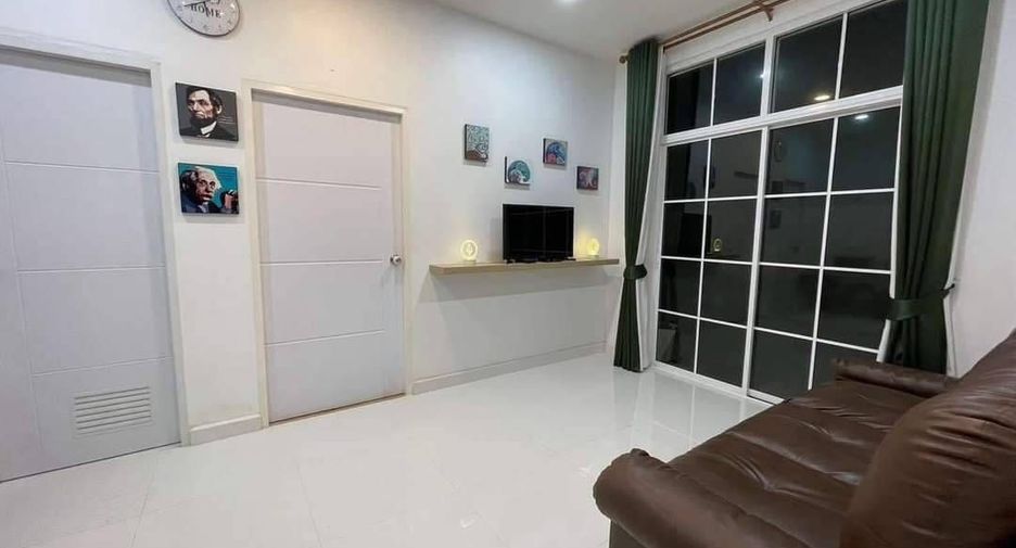 For sale 6 ベッドルーム villa in Bang Lamung, Chonburi
