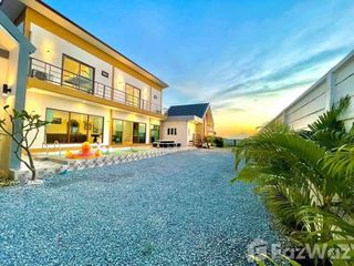 For sale 6 bedrooms villa in Bang Lamung, Chonburi