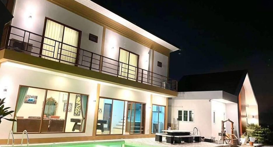 For sale 6 ベッドルーム villa in Bang Lamung, Chonburi