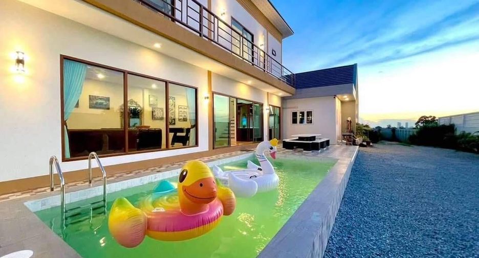 For sale 6 ベッドルーム villa in Bang Lamung, Chonburi