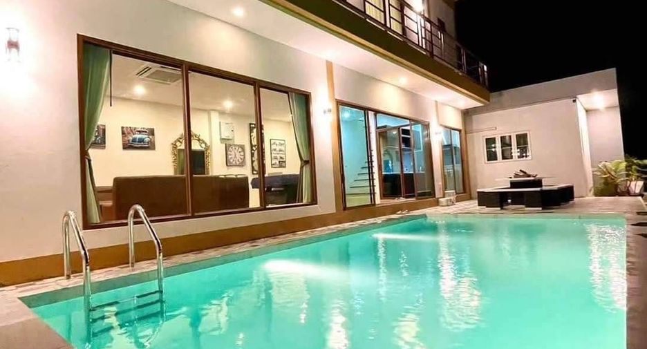 For sale 6 ベッドルーム villa in Bang Lamung, Chonburi