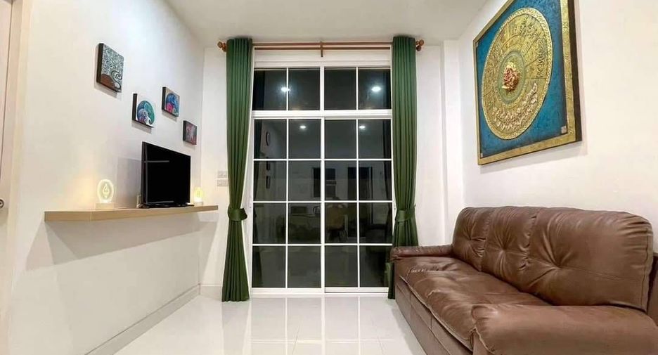 For sale 6 ベッドルーム villa in Bang Lamung, Chonburi