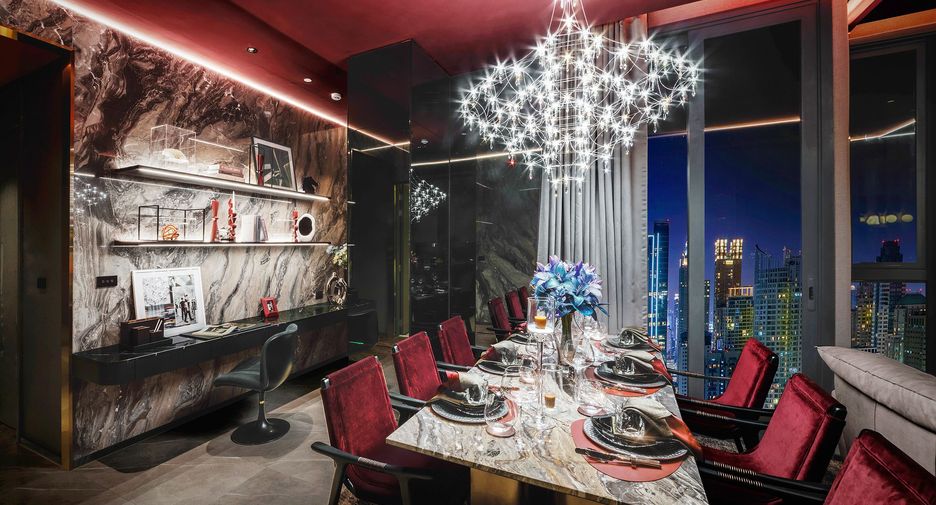 For sale 3 bedrooms condo in Khlong Toei, Bangkok