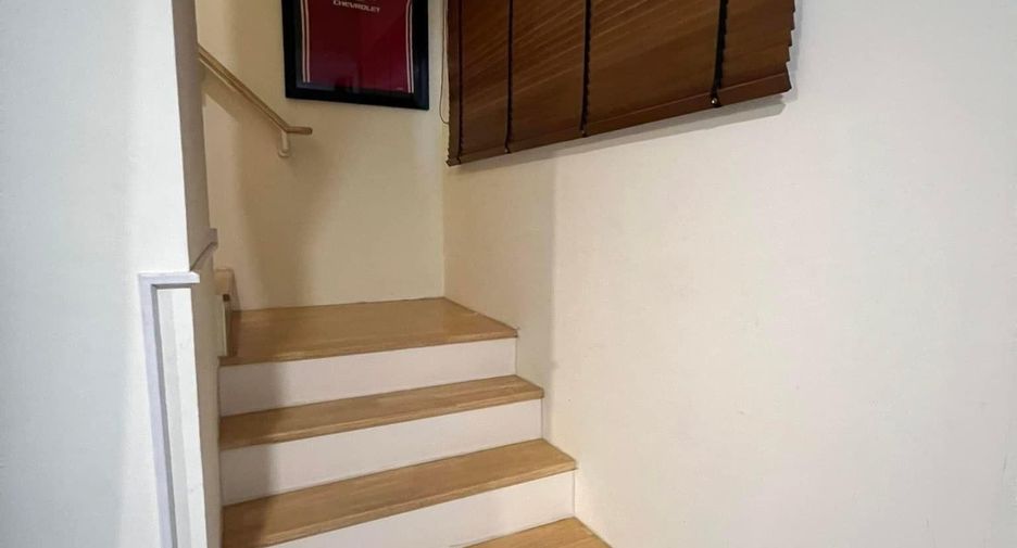 For sale 3 bedrooms townhouse in Bang Phli, Samut Prakan