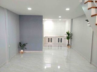 For sale 2 bedrooms townhouse in Khlong Sam Wa, Bangkok