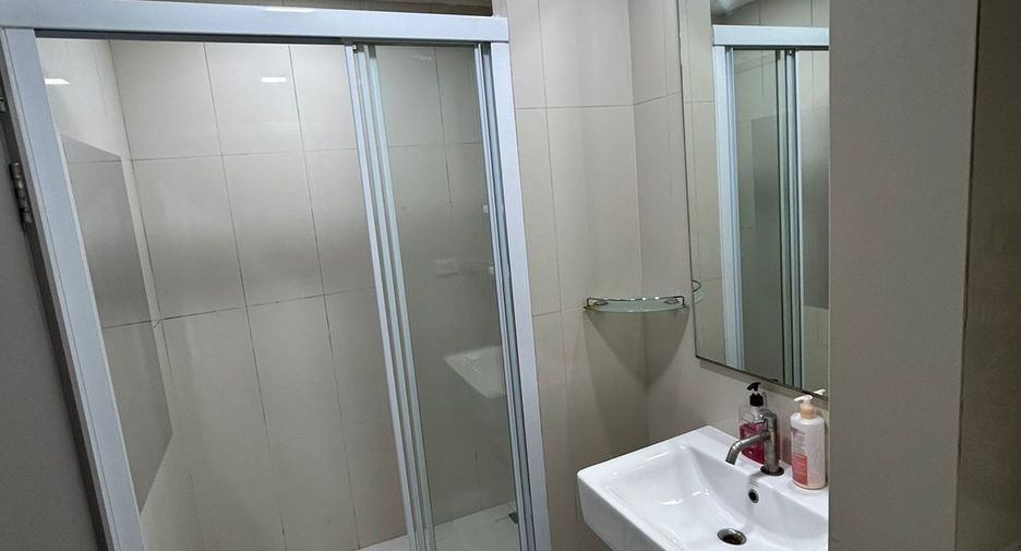 Продажа 2 спальни кондо в Банг Ламунг, Чонбури
