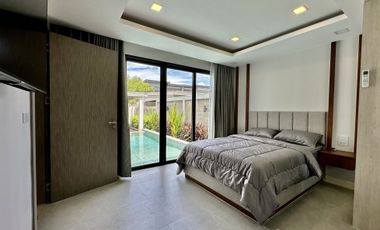 For sale 5 ベッドルーム villa in Bang Lamung, Chonburi