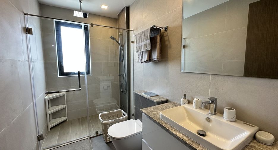 For sale 5 bedrooms villa in Bang Lamung, Chonburi
