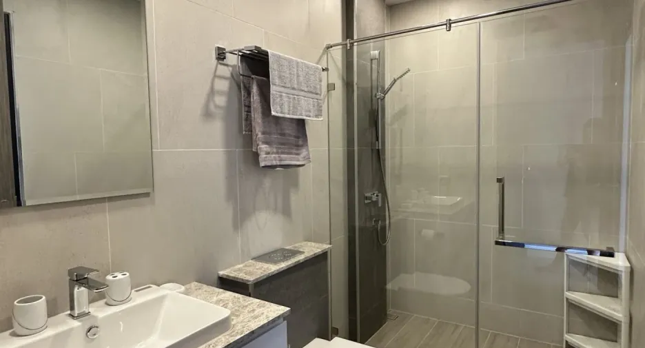 For sale 5 bedrooms villa in Bang Lamung, Chonburi