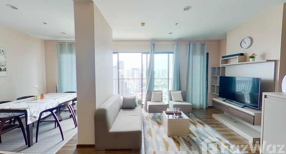 À vendre et à louer 3 chambres condo à Khlong San, Bangkok