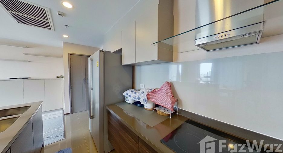 À vendre et à louer 3 chambres condo à Khlong San, Bangkok