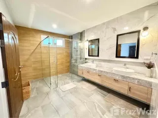 Villa zum Kauf und zur Miete mit 6 Zimmer in Bang Lamung, Chonburi