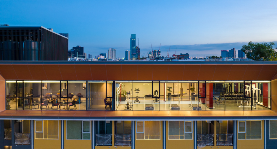 For sale 1 bed condo in Phra Khanong, Bangkok