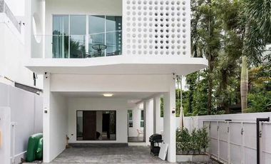 À vendre 3 chambres villa à Kathu, Phuket