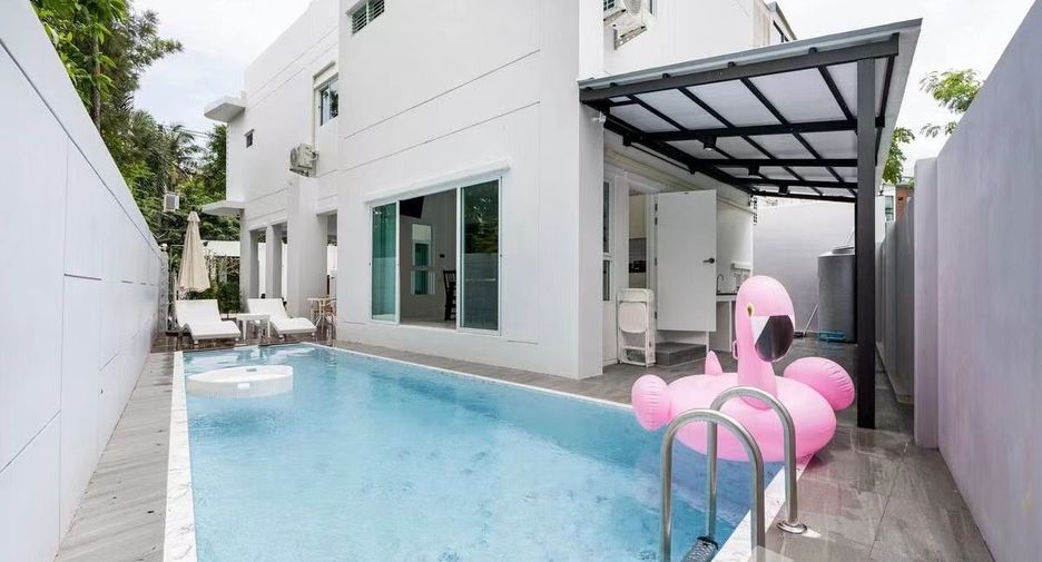 Villa zum Kauf mit 3 Zimmer in Kathu, Phuket