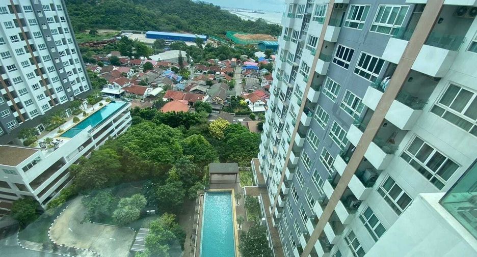 For sale 2 bedrooms condo in Si Racha, Chonburi