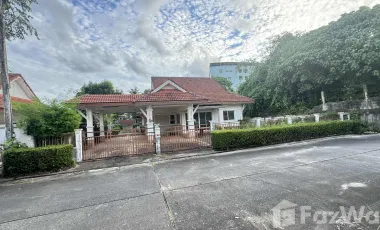 Haus zum Kauf mit 6 Zimmer in Mueang Phuket, Phuket