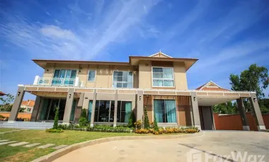 Villa en alquiler de 4 habitaciones en Bang Lamung, Chonburi