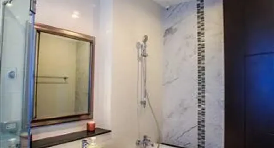 Villa en alquiler de 4 habitaciones en Bang Lamung, Chonburi