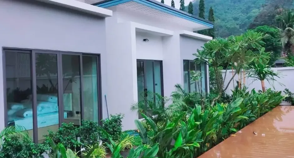 For sale 6 bedrooms villa in Kathu, Phuket