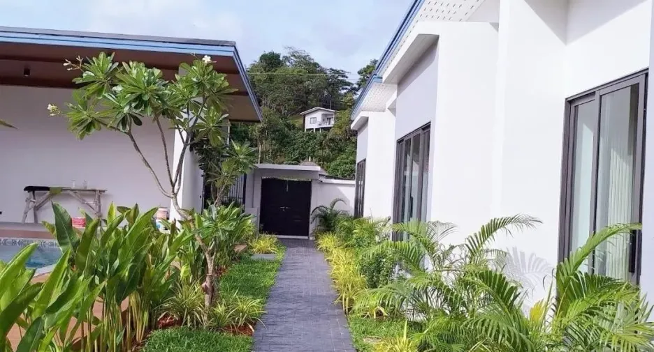 For sale 6 bedrooms villa in Kathu, Phuket
