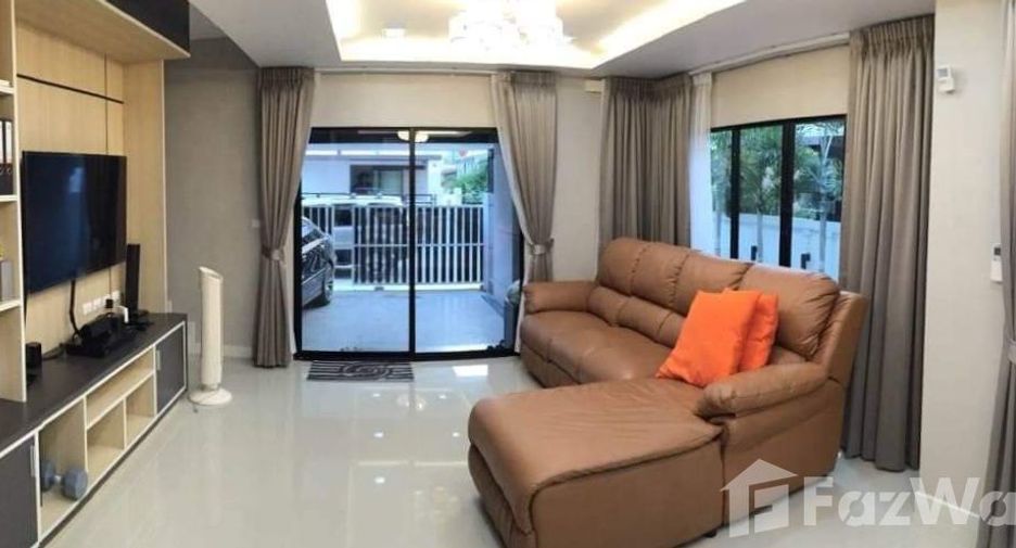 For rent 3 bedrooms house in Bang Lamung, Chonburi