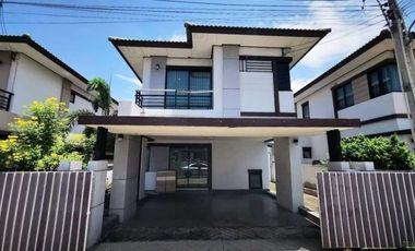 Haus zur Miete mit 3 Zimmer in Bang Lamung, Chonburi