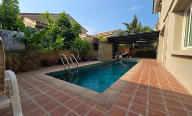 For sale 3 ベッドルーム villa in Bang Lamung, Chonburi