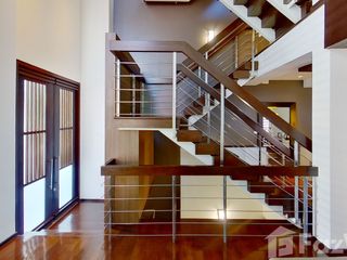 For sale 4 bedrooms townhouse in Yan Nawa, Bangkok