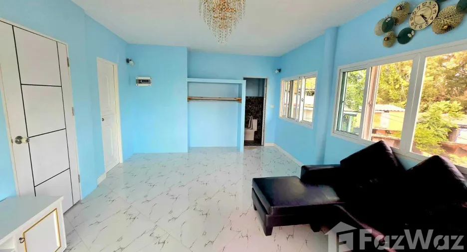 For rent 3 bedrooms house in Mueang Phuket, Phuket