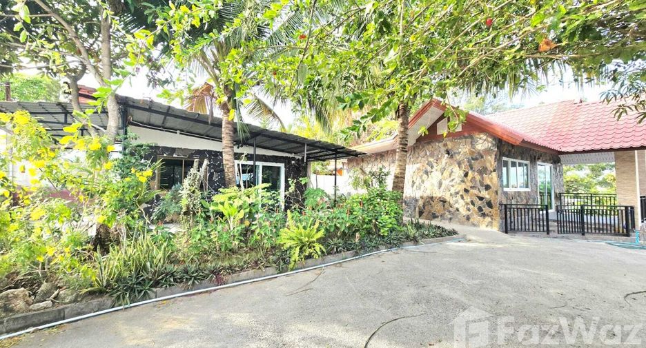 For rent 3 bedrooms house in Mueang Phuket, Phuket