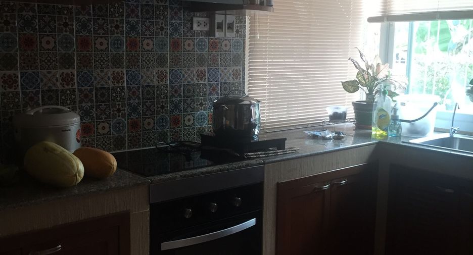 À vendre 3 chambres villa à Sattahip, Chonburi
