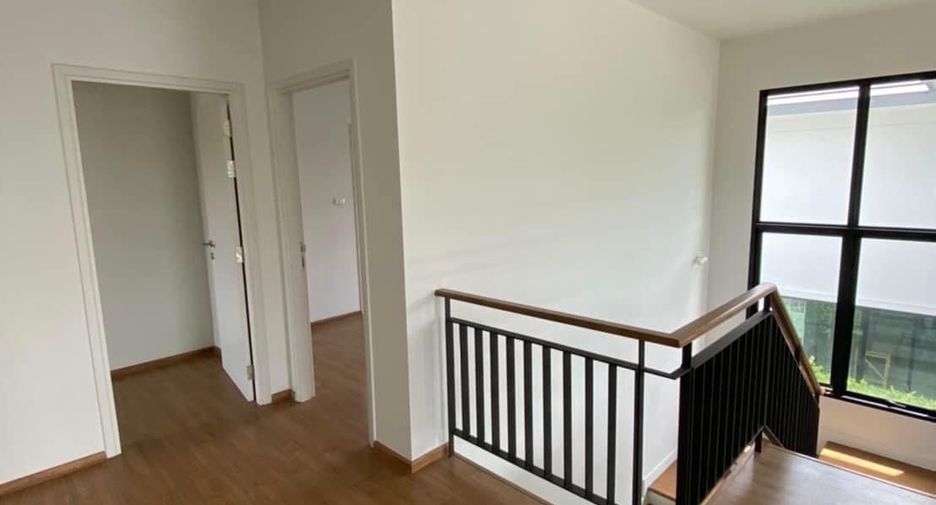 For sale 4 ベッドルーム house in Bang Khun Thian, Bangkok
