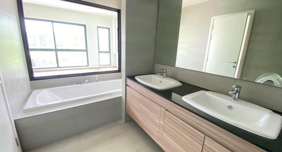 For sale 4 ベッドルーム house in Bang Khun Thian, Bangkok