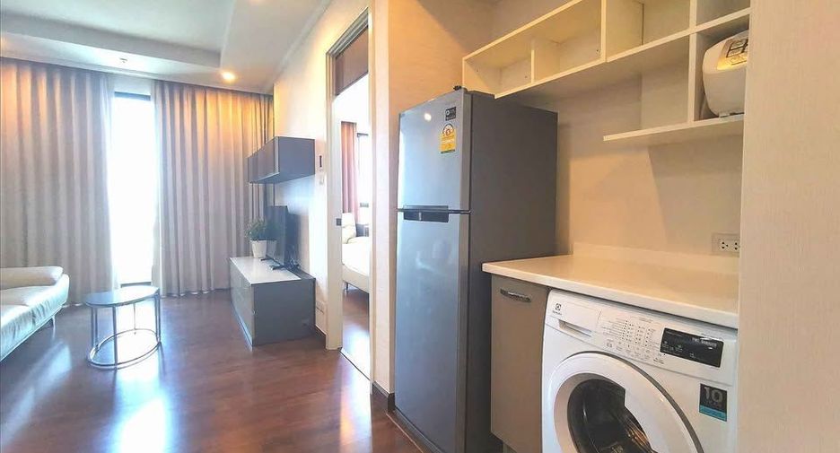 For sale 1 bed condo in Sathon, Bangkok
