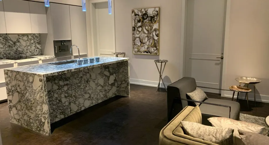 For sale 2 ベッドルーム condo in Sathon, Bangkok