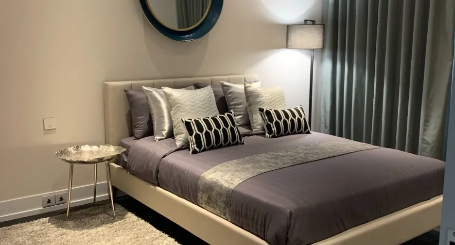For sale 2 ベッドルーム condo in Sathon, Bangkok