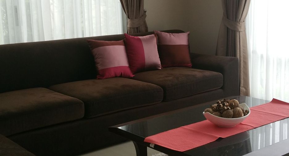 Villa zur Miete mit 4 Zimmer in Bang Lamung, Chonburi