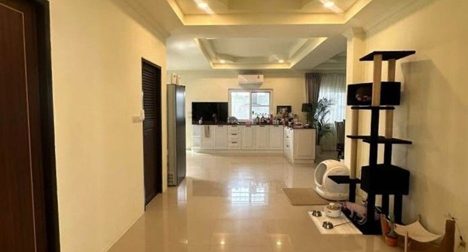 Продажа 3 спальни вилла в Банг Ламунг, Чонбури