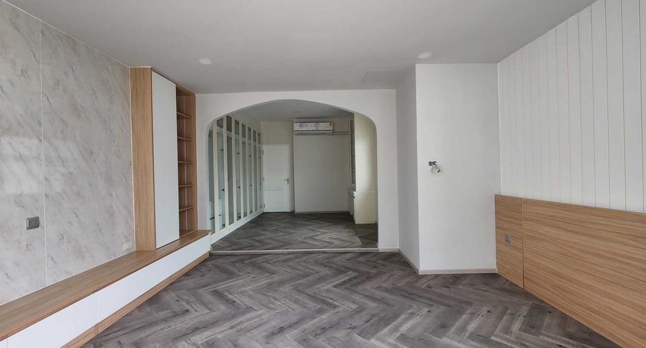 For sale 4 bedrooms house in Prawet, Bangkok