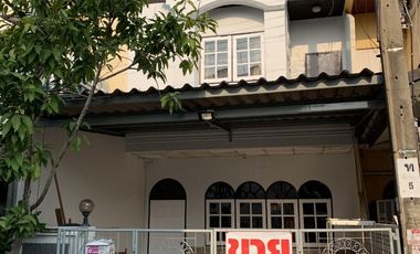 Casa adosada en venta de 2 habitaciones en Nong Khaem, Bangkok