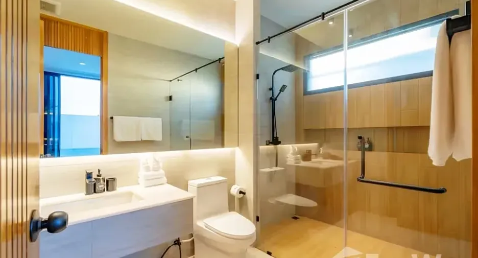 For sale 4 bedrooms villa in Thalang, Phuket