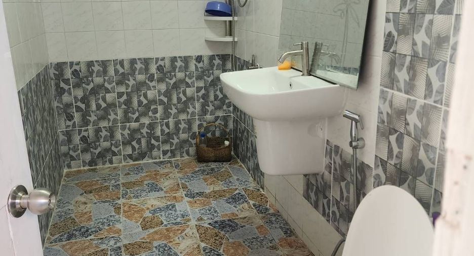 For rent 4 ベッドルーム villa in Bang Lamung, Chonburi