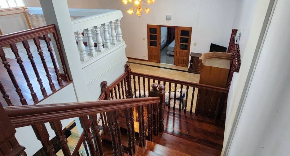 For rent 4 ベッドルーム villa in Bang Lamung, Chonburi