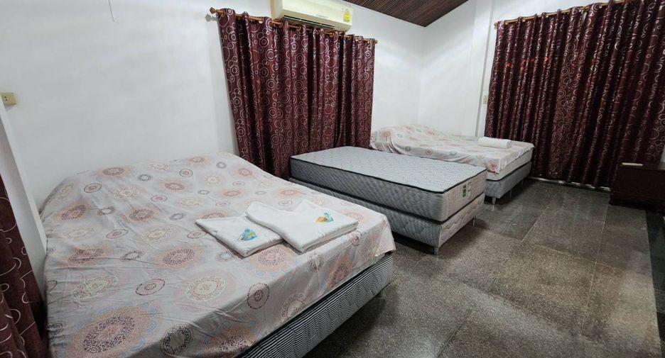 For rent 4 ベッドルーム villa in Bang Lamung, Chonburi