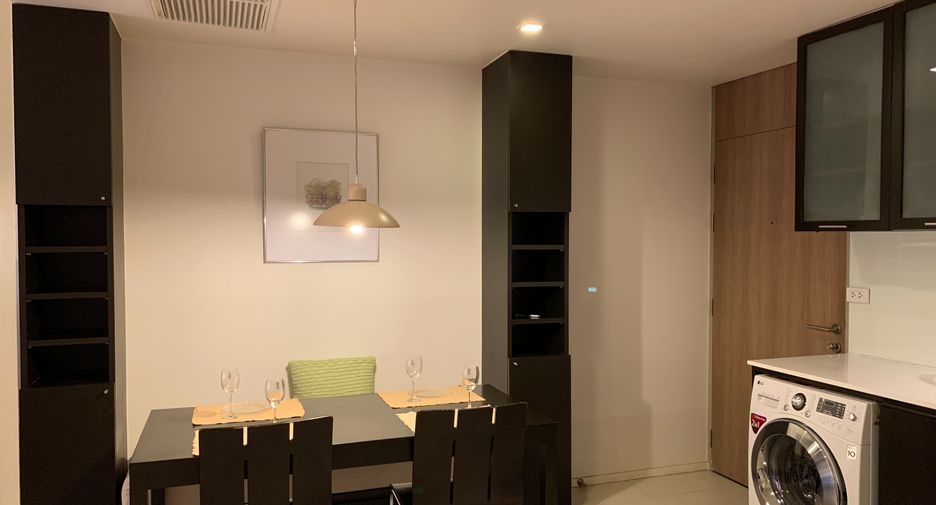 For sale 2 bedrooms condo in Phaya Thai, Bangkok